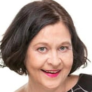 Staša Mihelčič | dramaturginja