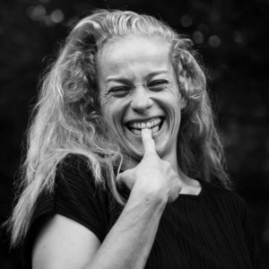 Leja Jurišić | plesalka. koreografinja